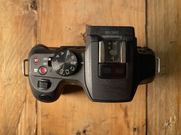 Panasonic Lumix G6 + cargador + batería (Usado) - Imagen 2